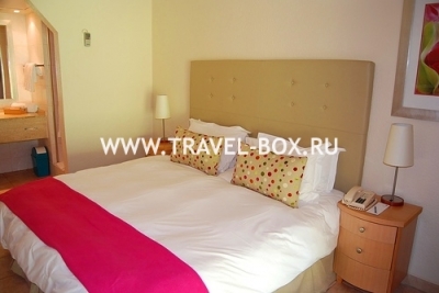 cabanas hotel room.jpg